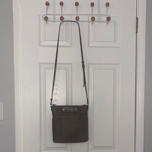 GUC Marc Jacobs olive crossbody bag